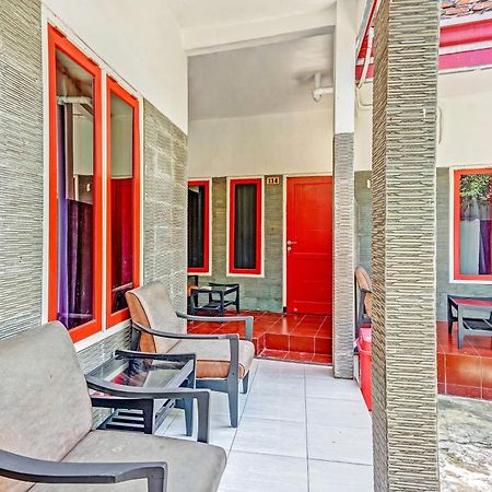 Hotel Kalimantan Sorabaya Extérieur photo