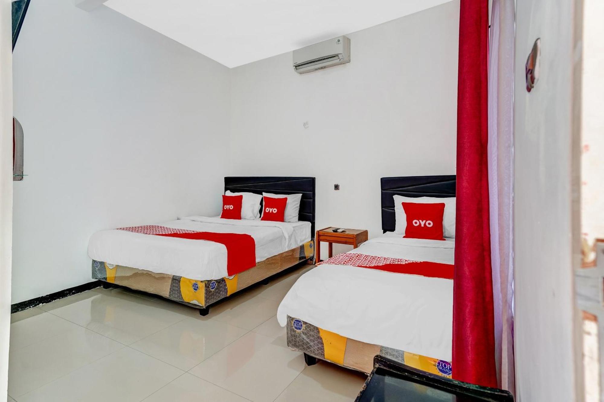 Hotel Kalimantan Sorabaya Extérieur photo