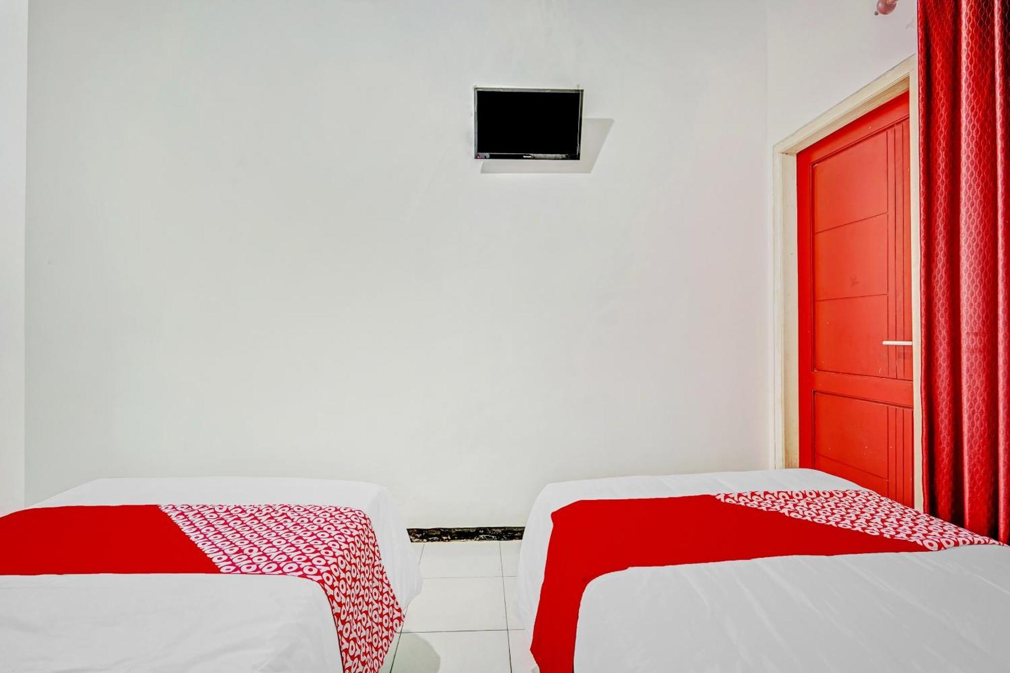 Hotel Kalimantan Sorabaya Extérieur photo