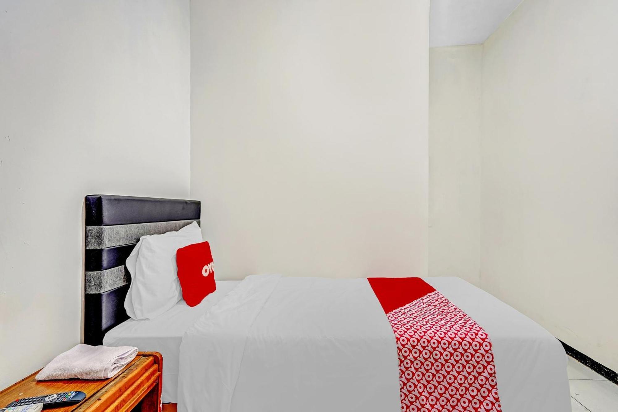 Hotel Kalimantan Sorabaya Extérieur photo