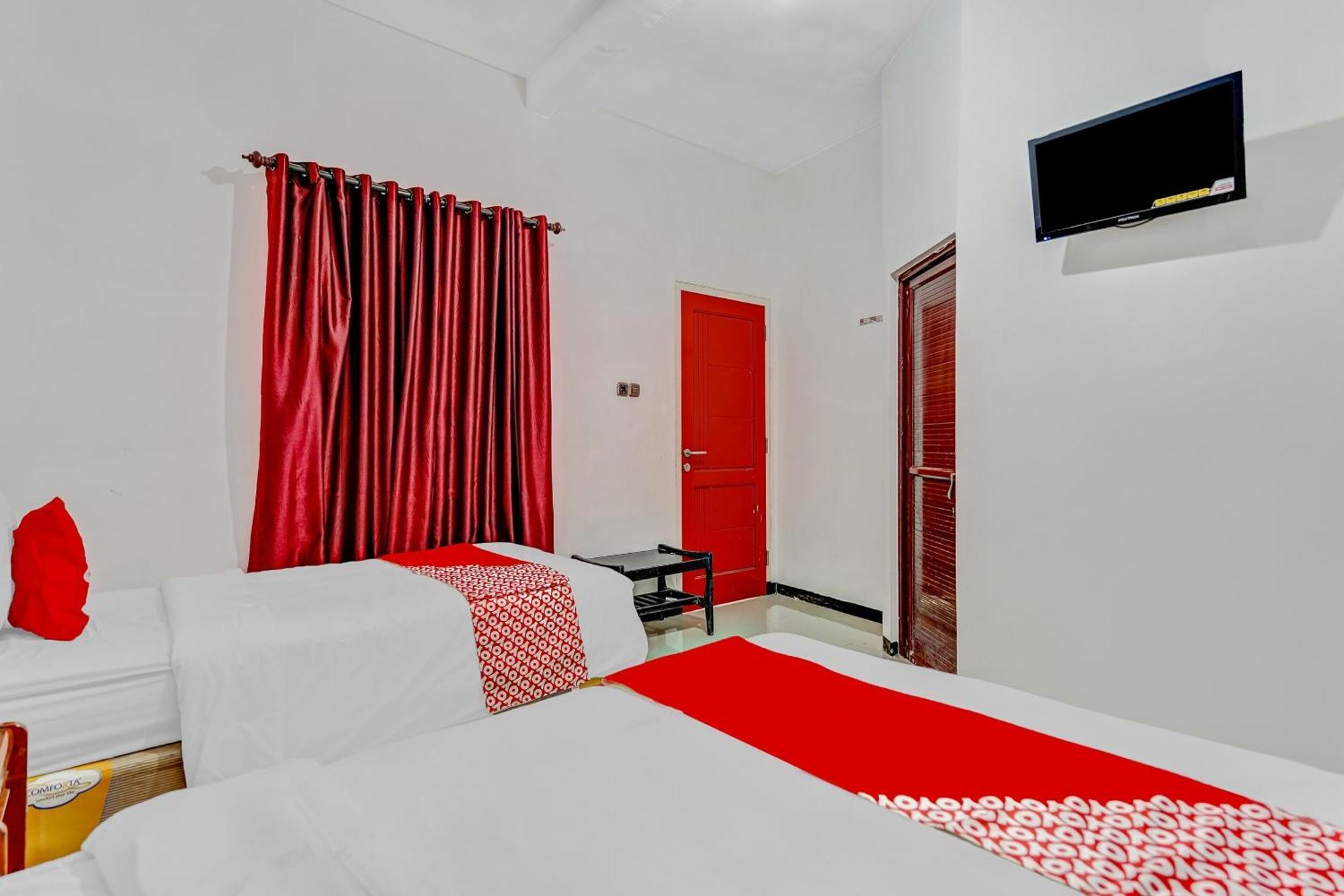 Hotel Kalimantan Sorabaya Extérieur photo